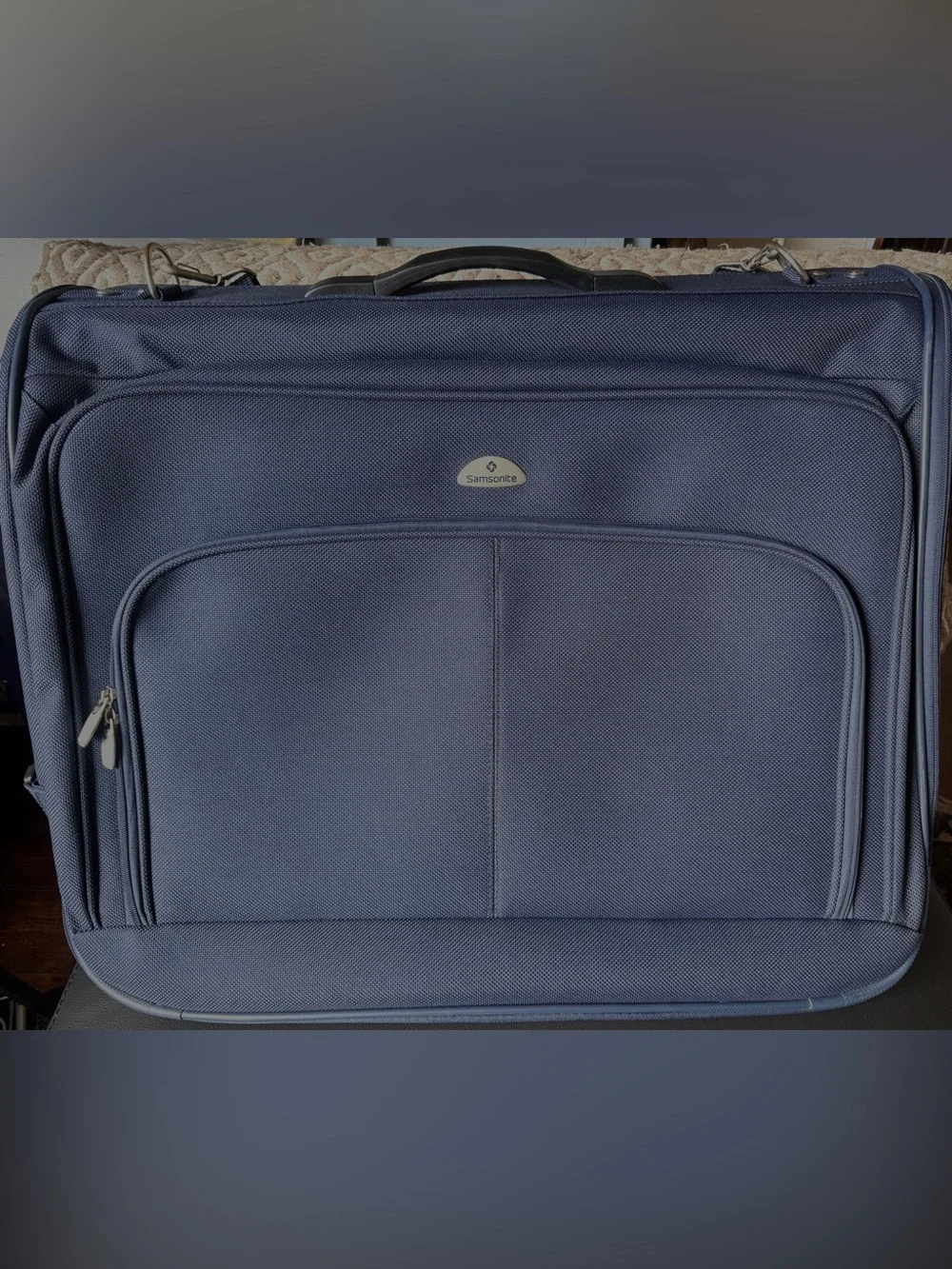 Samsonite navy blue suit / dress bi-fold garment travel bag
